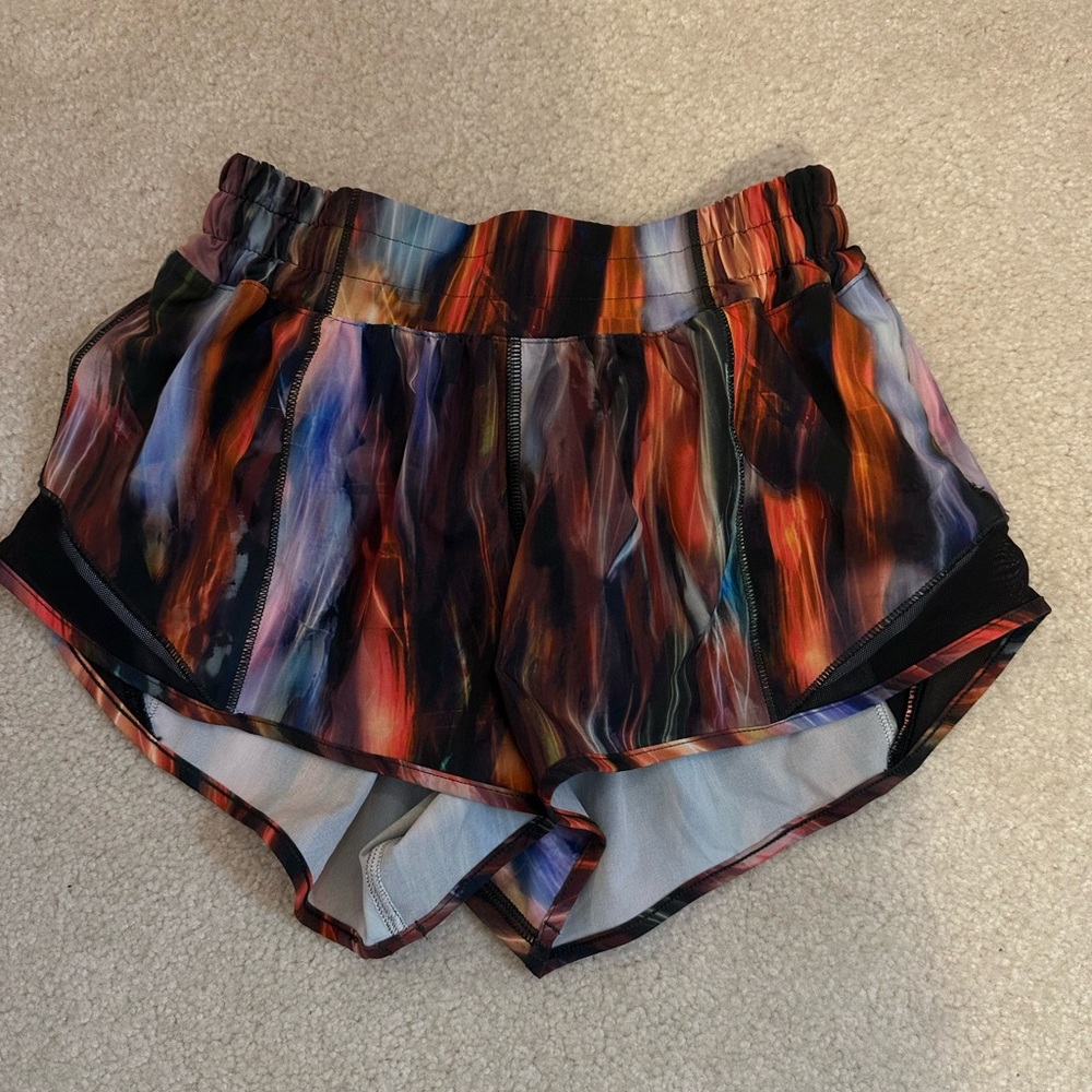 Lululemon Hotty hot shorts